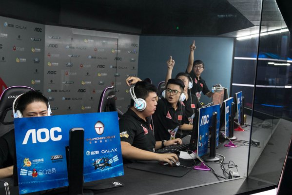 了一支冠军 了一支冠军